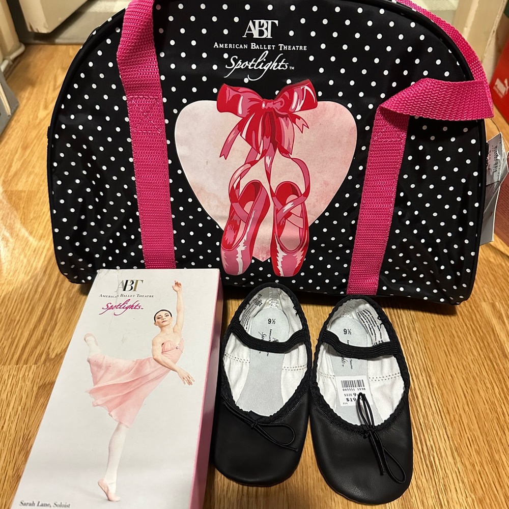 NWT ballet bag and ballet shoes size 9.5